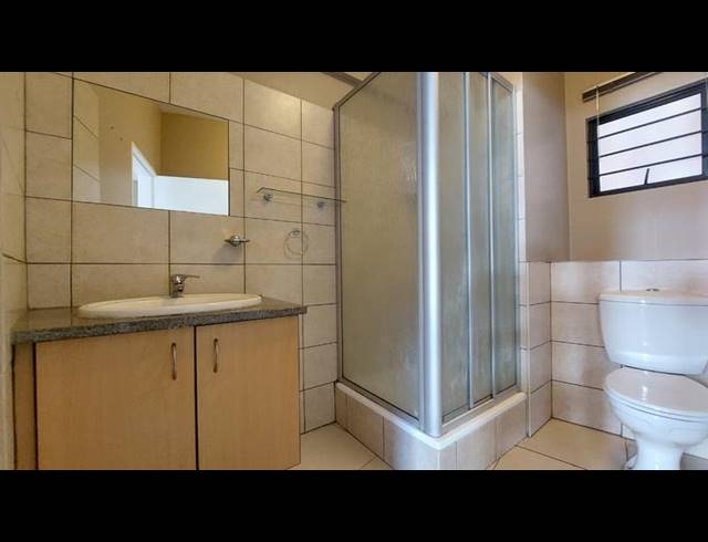 1 BEDROOM PROPERTY TO RENT IN BRAAMFONTEIN